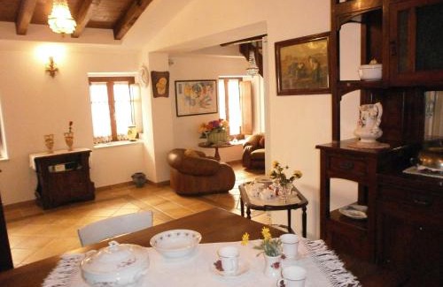 Colonnata Apartment | La Chicca