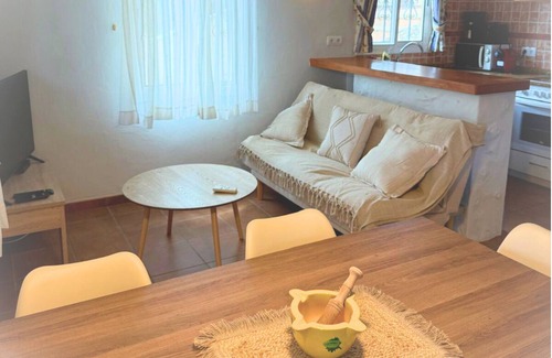 Costa Dorada House | La Cochera, delicious house near the sea
