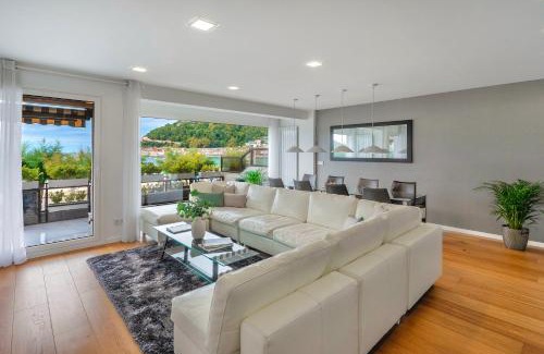 San Sebastian Centro Apartment | La Concha Best View