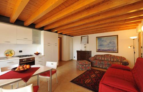 Pesina Spezie Apartment | La Corte dei Limoni