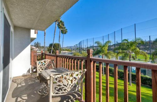 Carlsbad Apartment | La Costa Condo Pool BBQ Gated Parking