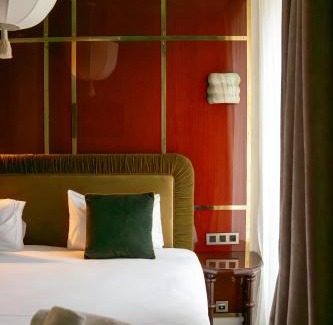 Annecy Old Town Hotel | La Cour du 6