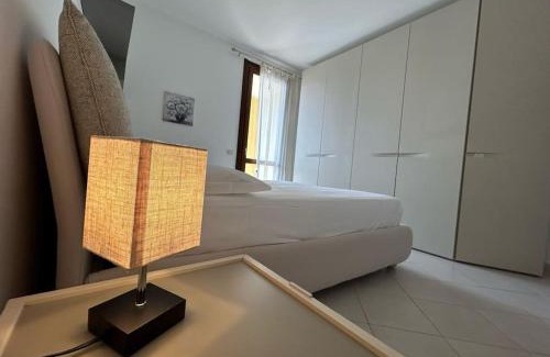 Elmas Apartment | La Crisalide
