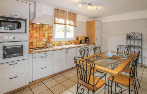 Saint-Thome House | La Crousille