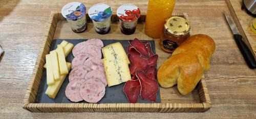 Cravanche Apartment | La Dame - Parking Privé GRATUIT Proche GE Alstom & Centre-Ville