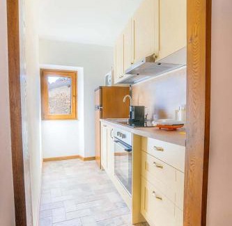 Pieve Fosciana Apartment | La dimora dell'Abramo-La mansarda del maestro