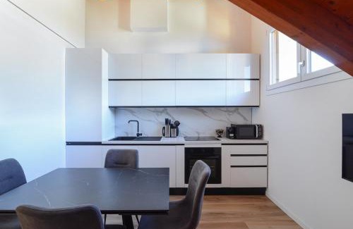 Vittuone Apartment | La Divina Mansarda di Milano