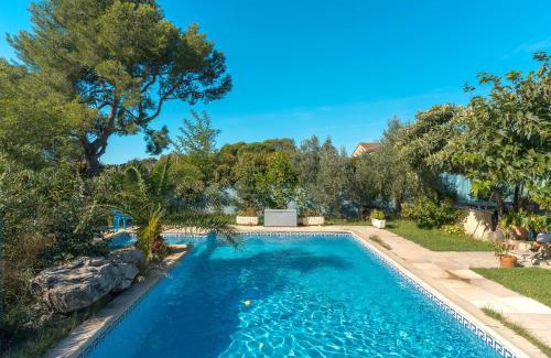 Lambesc Apartment | La Dolce Vita