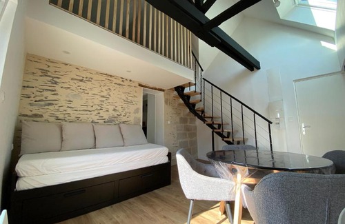 Saint-Serge Apartment | La Douce Angevine - Le Perroquet