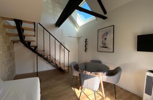 Saint-Serge Apartment | La Douce Angevine - Le Perroquet