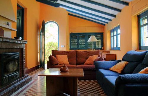 La Pola de Gordon House | La Fábrica de Cabornera Casa aislada con jardín