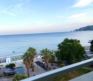 Quartiere XXIV Don Bosco Apartment | La Finestra sul Blu - Sea View