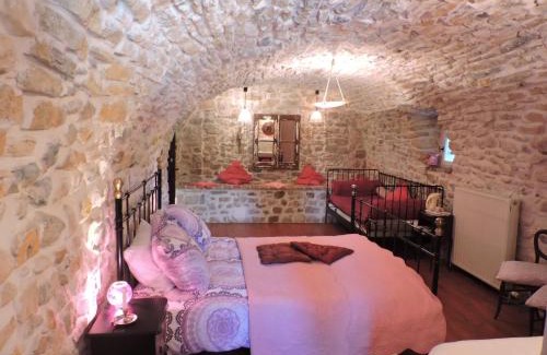 Grospierres Bed & Breakfast | La Flor Azul