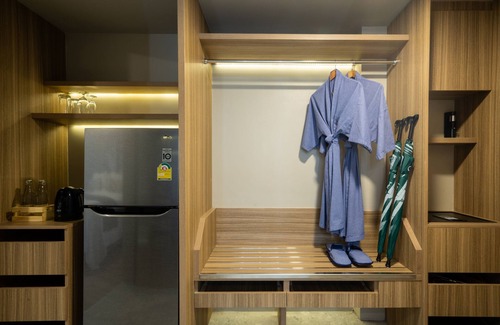 Khuekkhak Hotel | La Flora Khao Lak