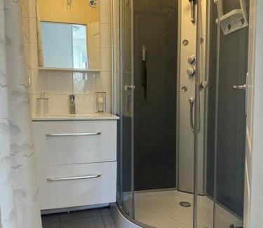 Port District Apartment | La Frégate - vue mer