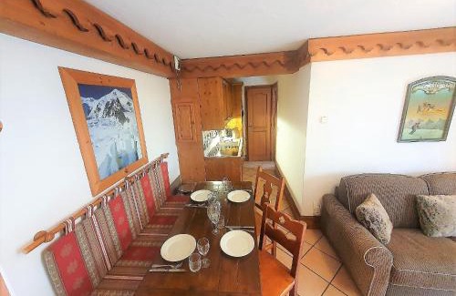 Chamonix City Centre Apartment | La Ginabelle Vue MontBlanc 4 personnes