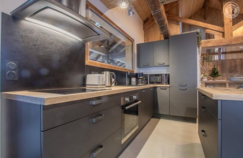 Le Verneil House | LA Grange A Gustave - LE Verneil