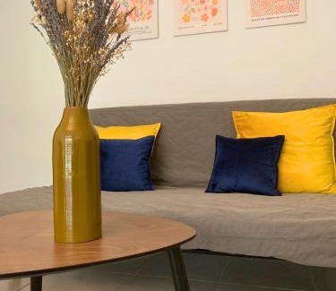 Quartier Saint-Leon Apartment | La Houblonnière