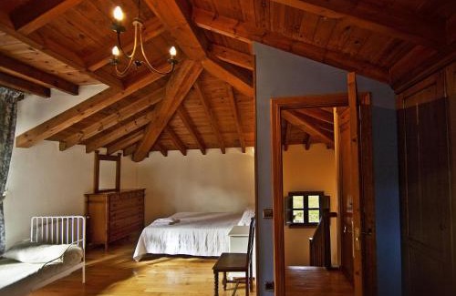 Cabrales House | La Indiana