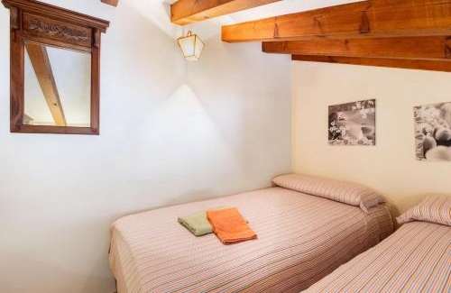 Herrera de Ibio House | La Leñera