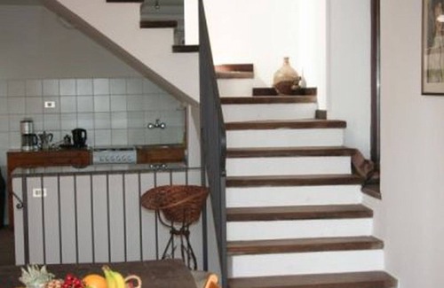 Gargnano Villa | La Limonaia Villa from a former Zitrnengewächshaus near the lake with pool