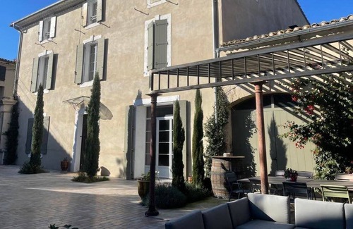 Caux Bed & Breakfast | La Lingerie, romantic room for two people near Pézenas
