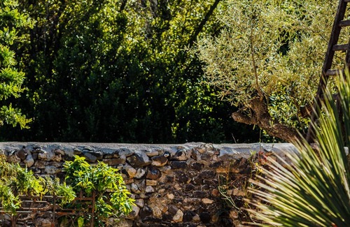 Caux Bed & Breakfast | La Lingerie, romantic room for two people near Pézenas