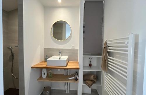 Feurs Apartment | La lodge de la gare