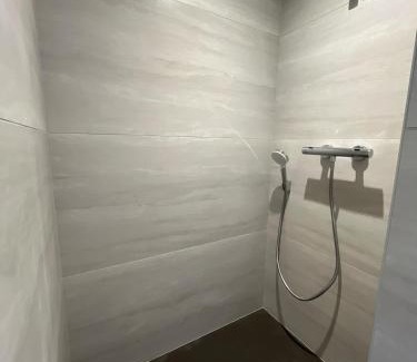 Feurs Apartment | La lodge de la gare