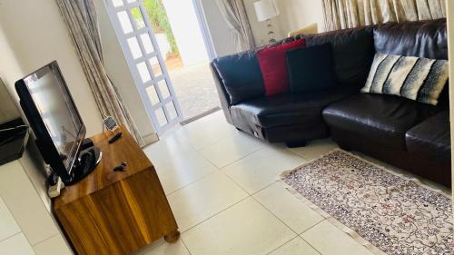 La Lucia House | La Lucia Sleepover