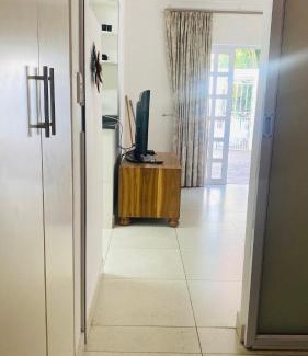 La Lucia House | La Lucia Sleepover