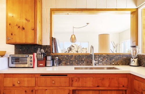 Panorama Heights House | 🌵La Luna Azul - A Private Home in the Boulders w/Hot Tub, Fire Pit and BBQ🌵