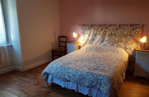Voutezac House | La mémée du Saillant