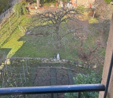 Hauterive House | La Maison Bleue à 2 pas du Lac du Neuchâtel