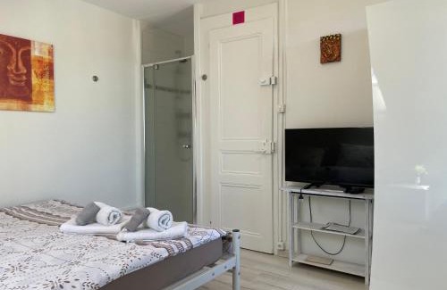 Hauterive House | La Maison Bleue à 2 pas du Lac du Neuchâtel