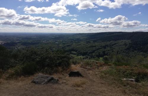 Sardent House | La Maison Bleue23