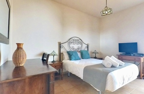 Villaverde Villa | La Maison dándrés, by Comfortable Luxury