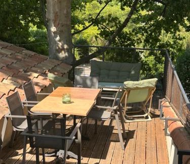 Cabannes Apartment | La Maison d'Alys - Le Mistral