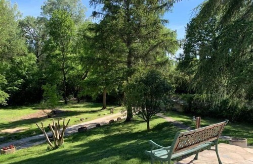 Fontaine-de-Vaucluse House | La maison d'Emilie - 3 bedroom house with private riverside