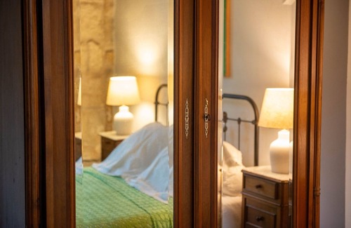 Aigues-Mortes Medieval City House | La Maison de Famille