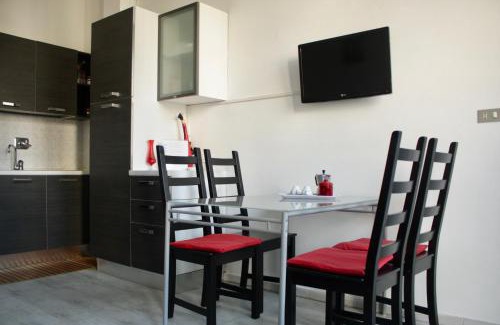 Santo Stefano al Mare Apartment | La Maison de la Mer