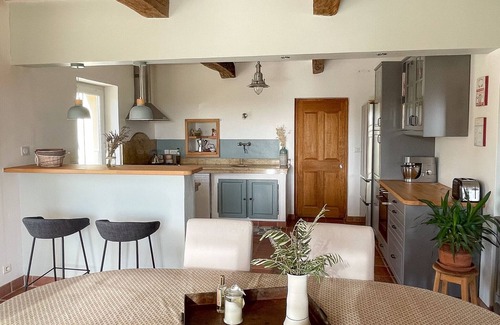 Salles-sous-Bois House | la maison de Joséphine, vue ventoux, piscine