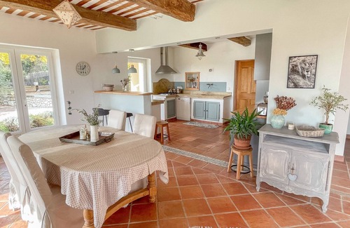 Salles-sous-Bois House | la maison de Joséphine, vue ventoux, piscine