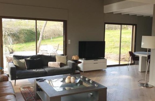 Lamothe-Capdeville Bed & Breakfast | La maison de kat