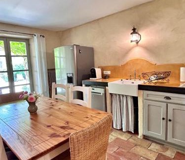 Aigaliers House | La maison de Nôtre Dame 6