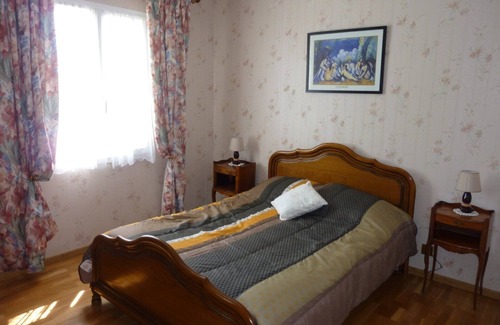 Orbigny House | La Maison des Bruyères