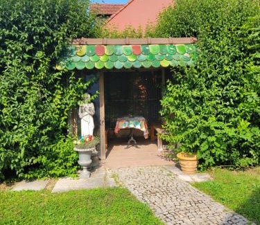 Hesingue Bed & Breakfast | La maison des Cigognes