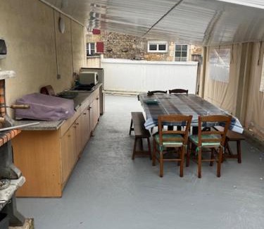 Le Gue-de-Velluire House | La Maison du Bonheur