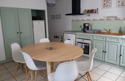 Etretat Apartment | "La maison du pêcheur" : space 2mn from the sea - 58m2 - 6 pers max