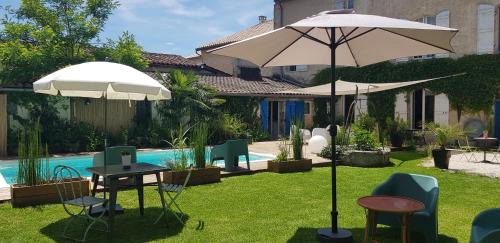 Villefranche-du-Queyran Bed & Breakfast | La maison Malabar